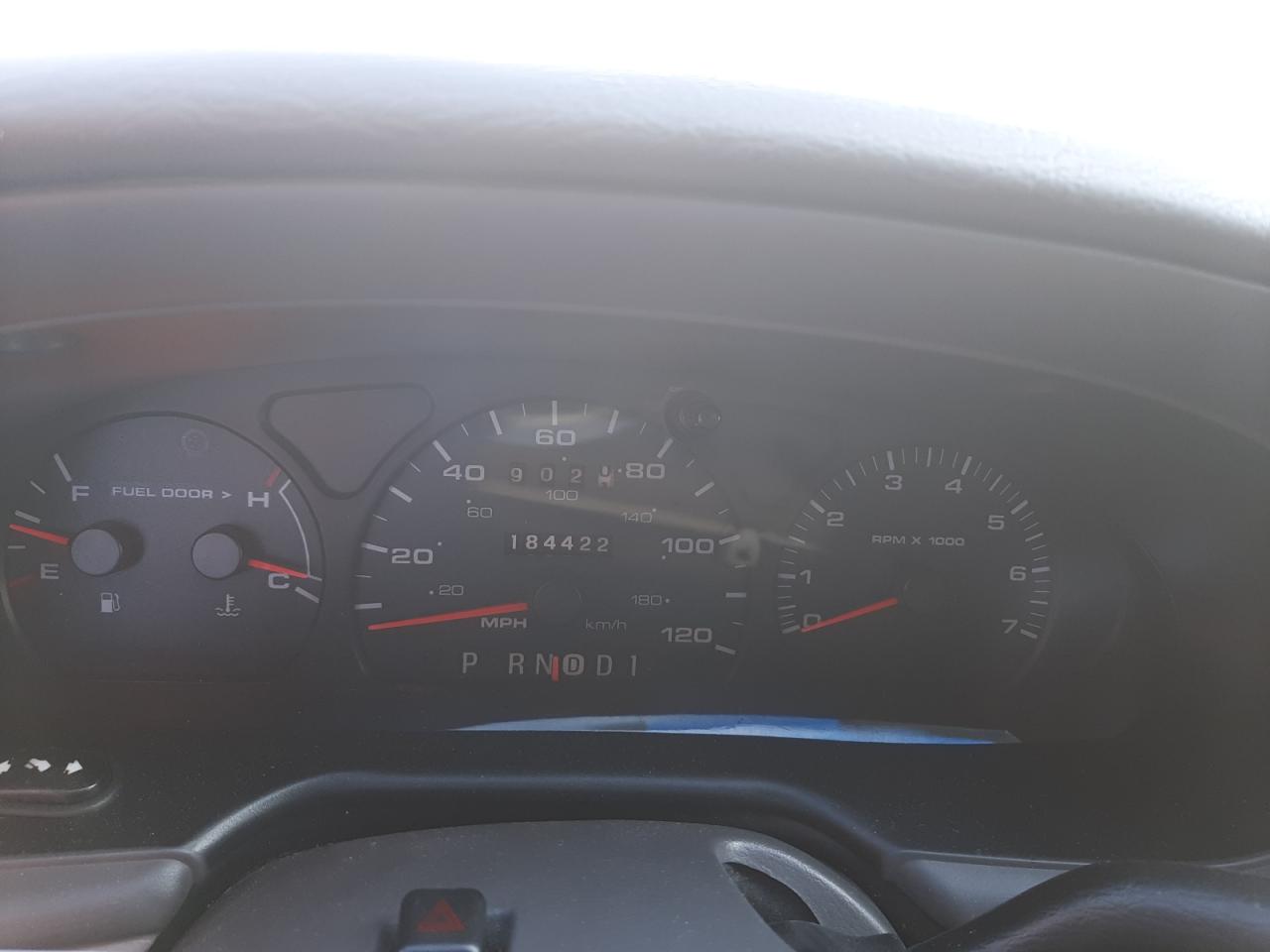 Photo 8 from auction – 2003 FORD TAURUS SE with VIN 1FAFP53U73G244442