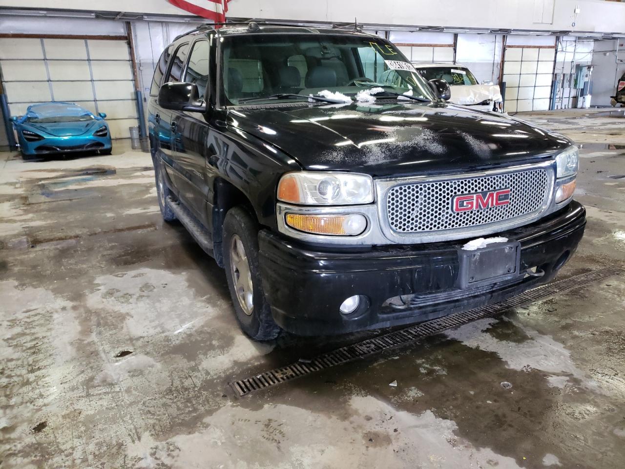 Photo 9 from auction – 2004 GMC YUKON DENA with VIN 1GKEK63U14J302595