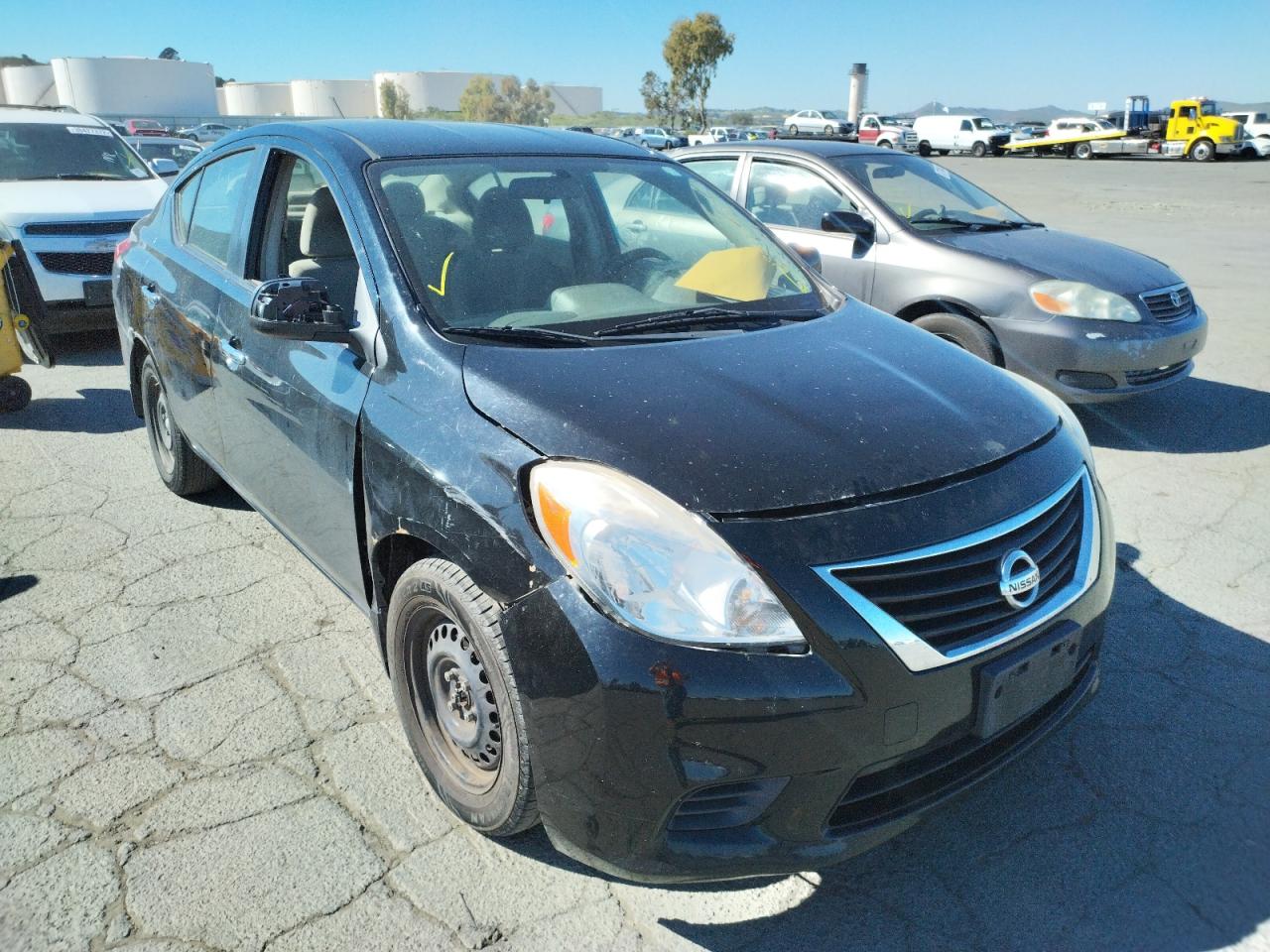 NISSAN VERSA S 2012 with VIN 3N1CN7AP7CL884550 - Photo from auction