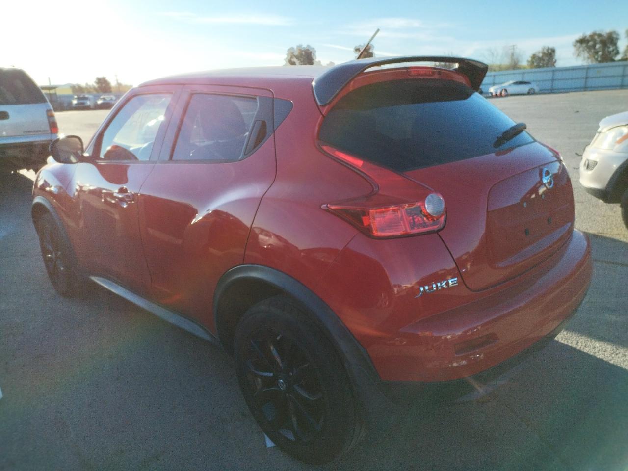 Photo 3 from auction – 2014 NISSAN JUKE S with VIN JN8AF5MR8ET356554