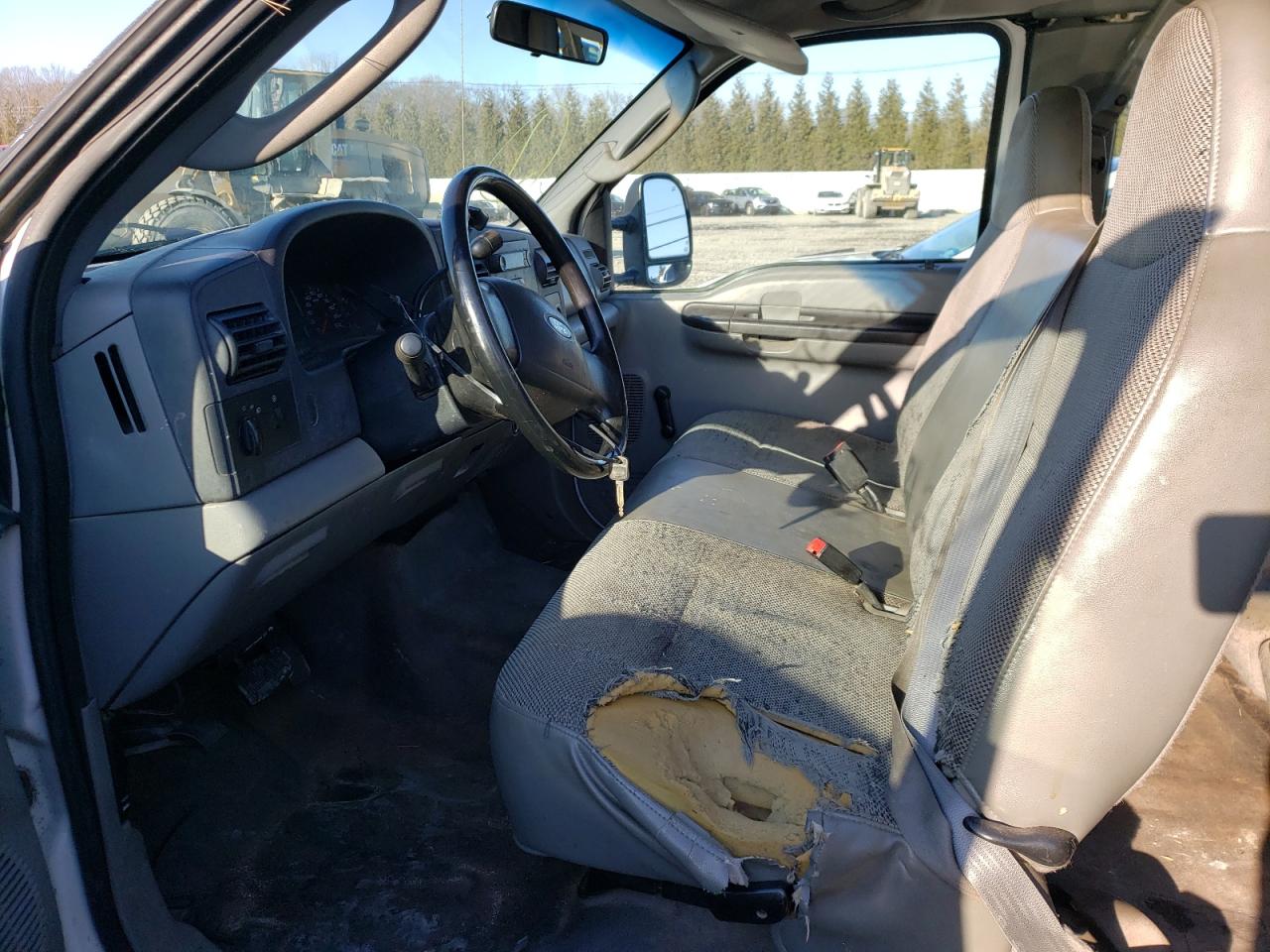 Photo 5 from auction – 2005 FORD F250 SUPER with VIN 1FTSX20595EB25228