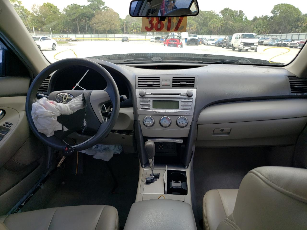 Photo 9 from auction – 2011 TOYOTA CAMRY BASE with VIN 4T1BF3EK1BU595225