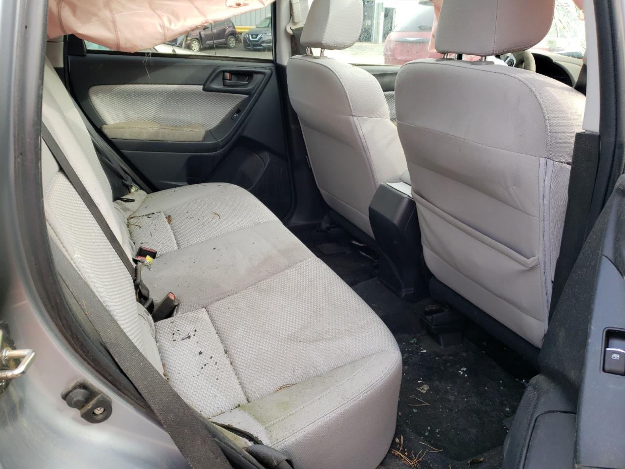 Photo 6 from auction – 2017 SUBARU FORESTER with VIN JF2SJAGC5HH435610