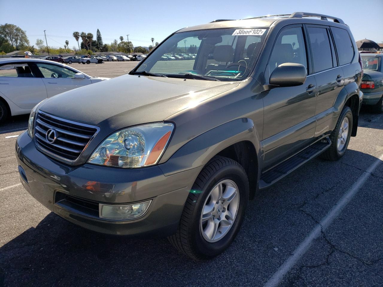 Photo 2 from auction – 2006 LEXUS GX 470 with VIN JTJBT20X260107873