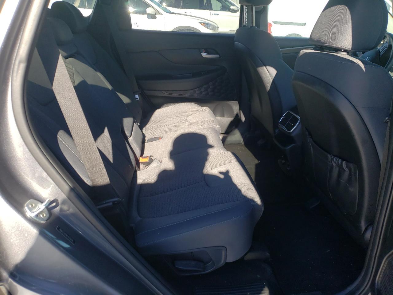 Photo 6 from auction – 2019 HYUNDAI SANTA FE S with VIN 5NMS23AD5KH020656