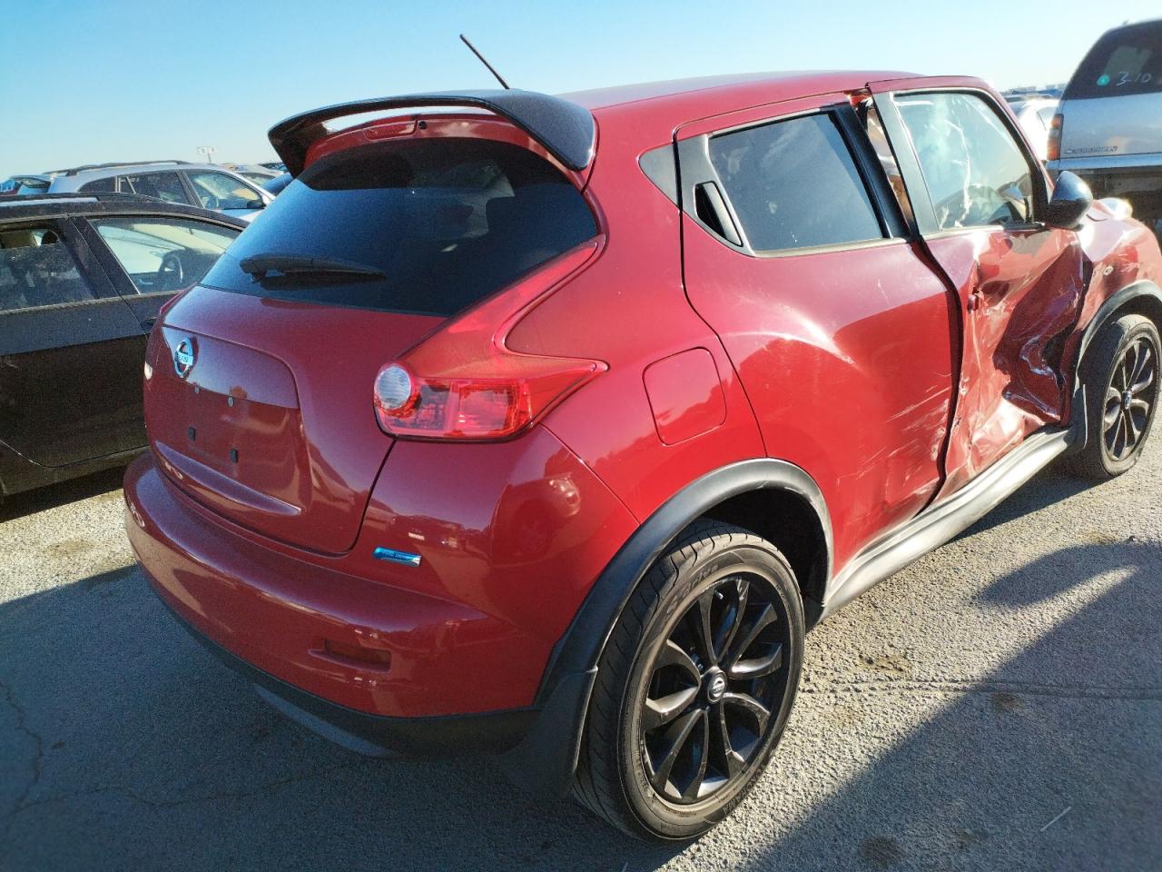 Photo 4 from auction – 2014 NISSAN JUKE S with VIN JN8AF5MR8ET356554