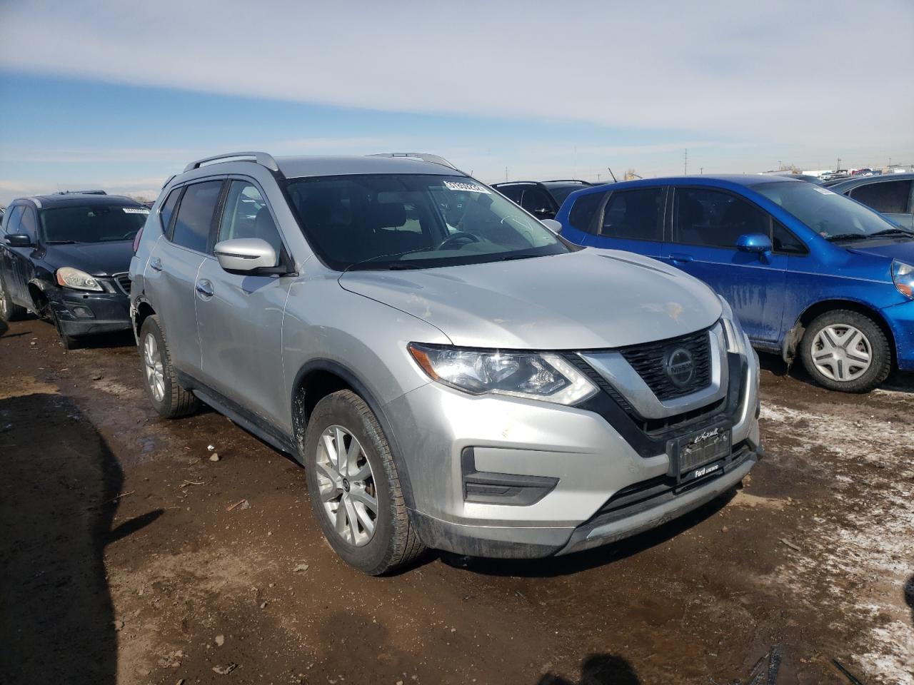 NISSAN ROGUE S 2018 with VIN KNMAT2MVXJP572750 - Photo from auction