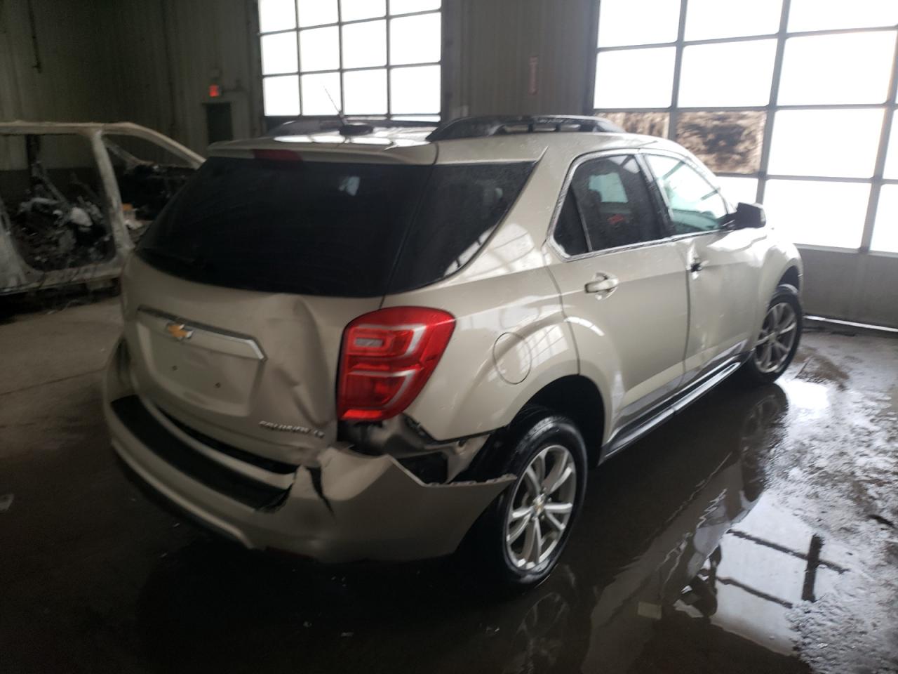 Photo 4 from auction – 2016 CHEVROLET EQUINOX LT with VIN 1GNFLFEK5GZ105936