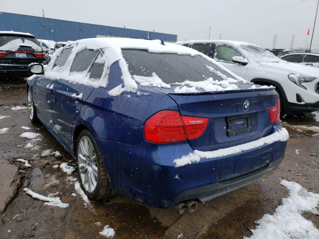 Photo 3 from auction – 2010 BMW 328 XI SUL with VIN WBAPK5C5XAA652193