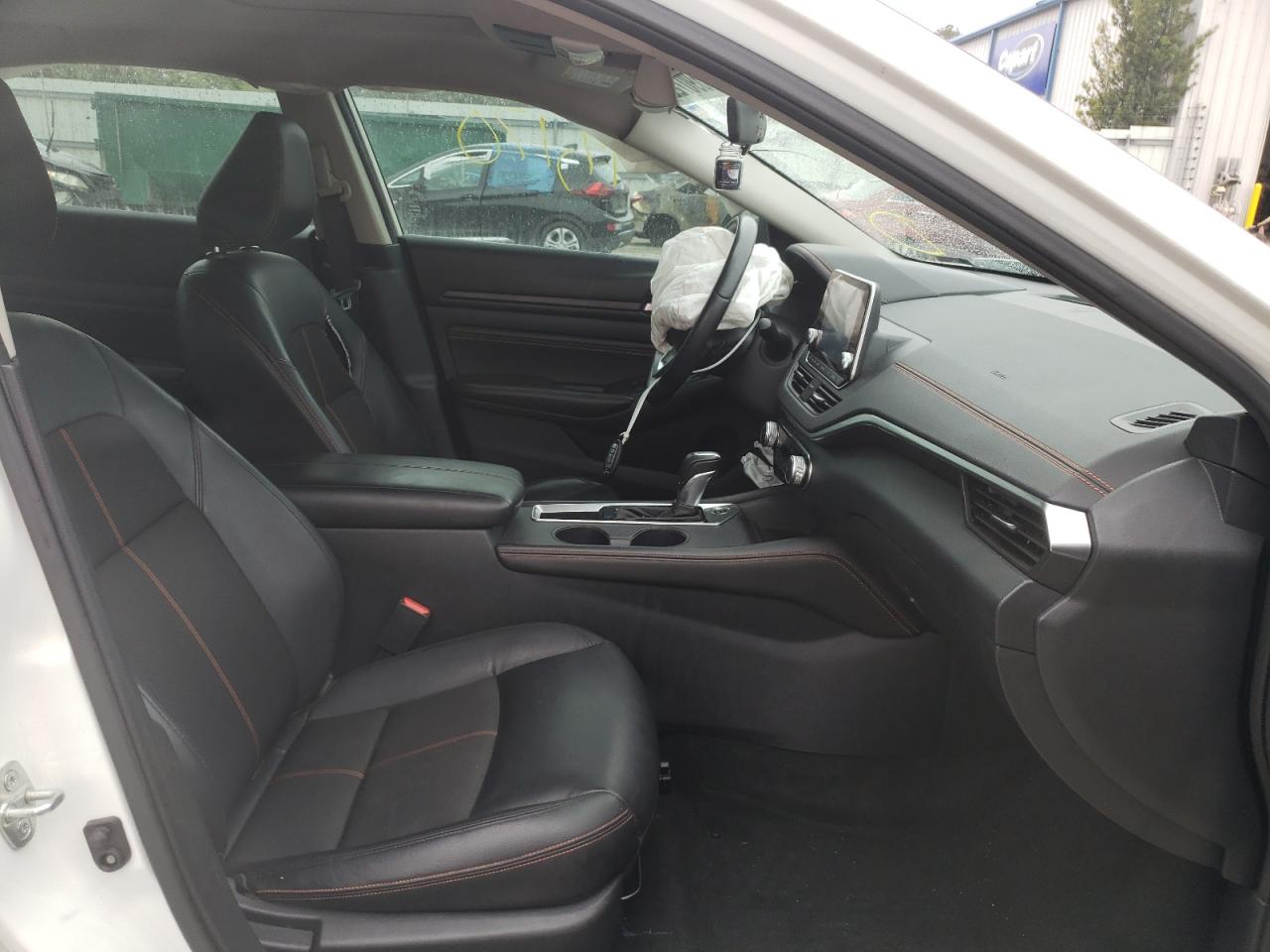 Photo 5 from auction – 2019 NISSAN ALTIMA SR with VIN 1N4BL4CVXKC211650