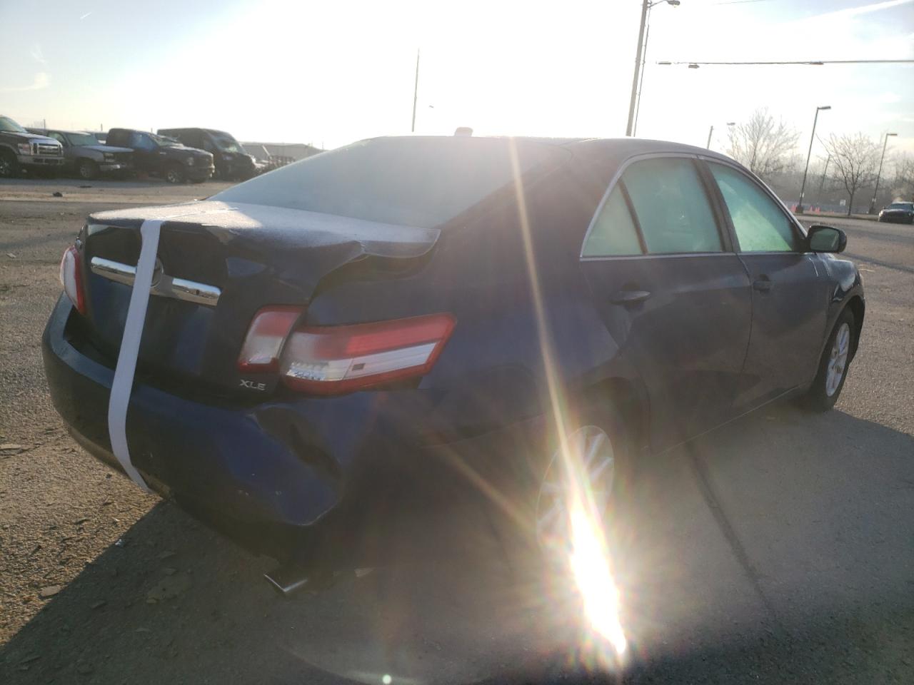 Photo 4 from auction – 2010 TOYOTA CAMRY BASE with VIN 4T4BF3EK2AR027358
