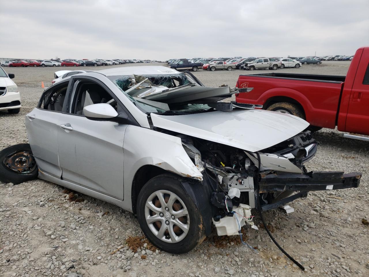 HYUNDAI ACCENT GLS 2013 with VIN KMHCT4AE0DU401130 - Photo from auction