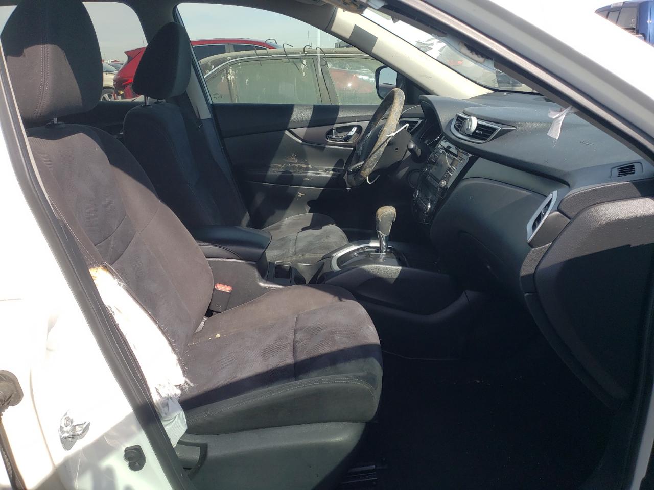 Photo 5 from auction – 2015 NISSAN ROGUE S with VIN KNMAT2MV8FP539060