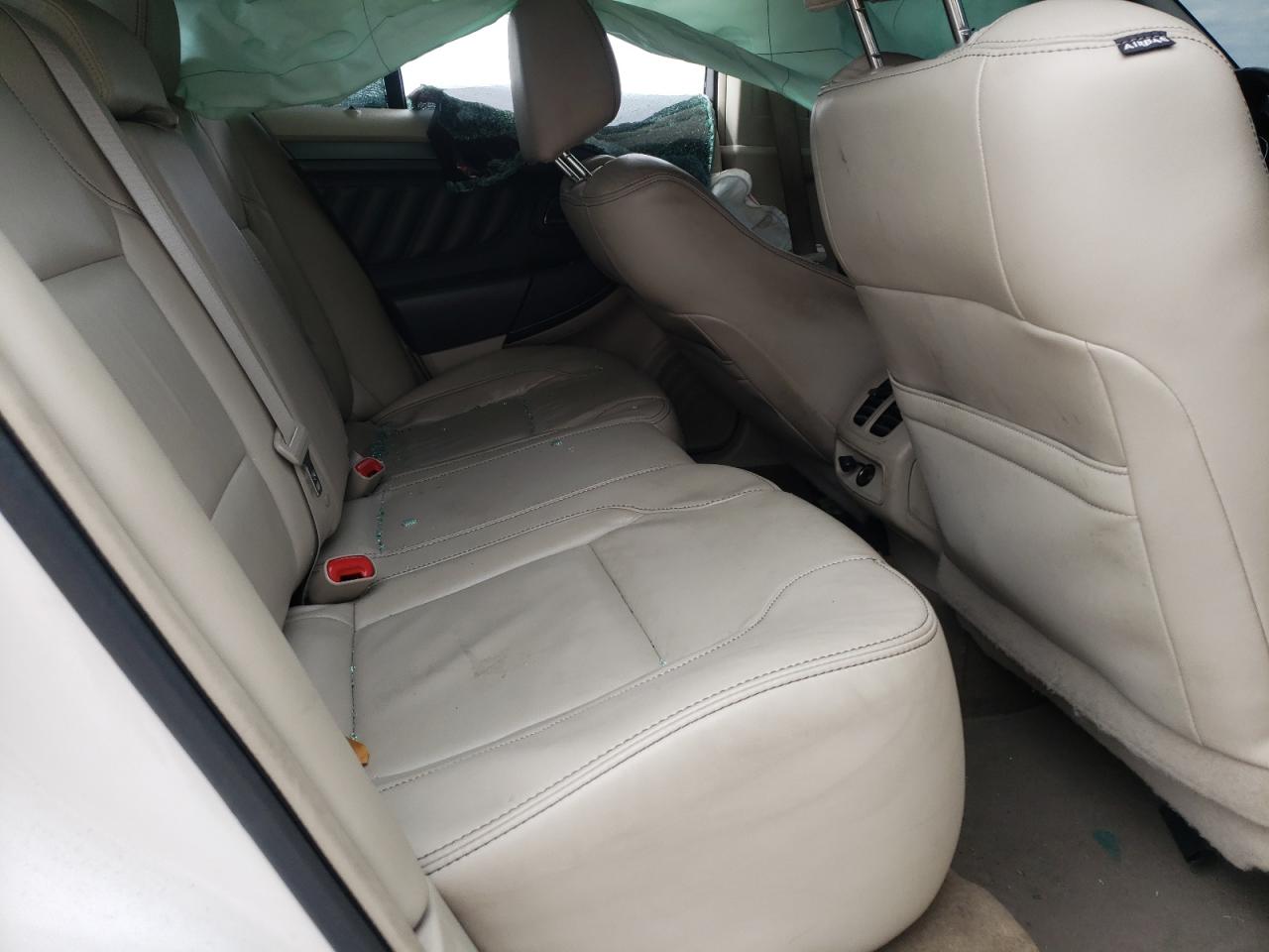 Photo 6 from auction – 2011 FORD TAURUS SEL with VIN 1FAHP2EW1BG183089