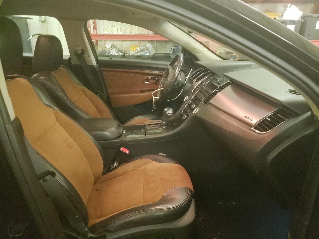 Photo 5 from auction – 2010 FORD TAURUS SHO with VIN 1FAHP2KT4AG100943