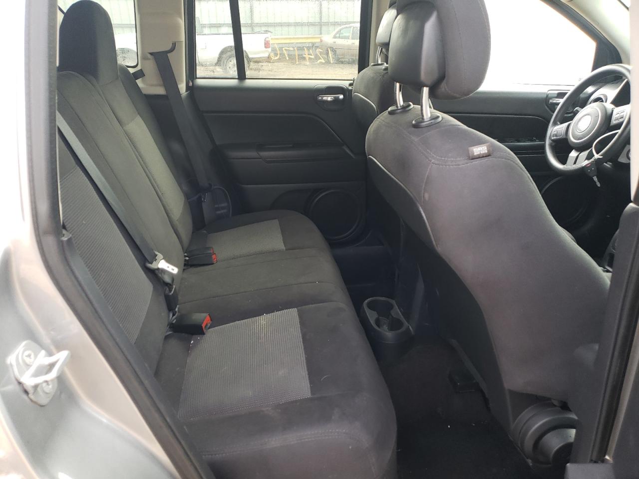 Photo 6 from auction – 2015 JEEP COMPASS SP with VIN 1C4NJDBB2FD332290