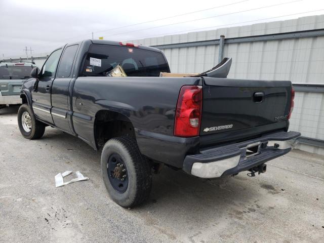 Photo 3 from auction – 2003 CHEVROLET SILVERADO with VIN 1GCHK29U13E137714