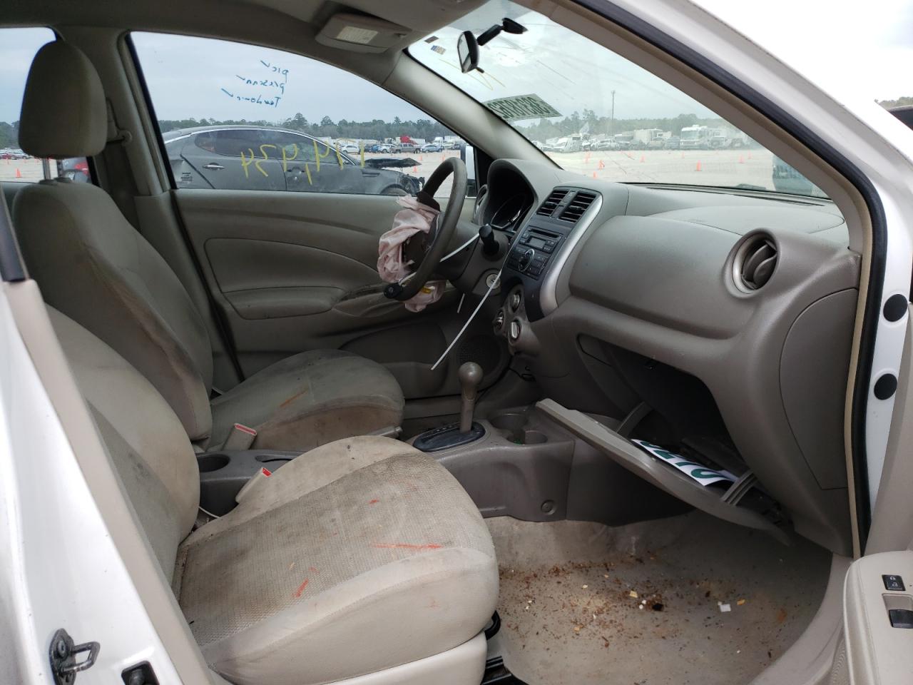 Zdjęcie 5 z aukcji – 2012 NISSAN VERSA S z VIN 3N1CN7AP2CL862732