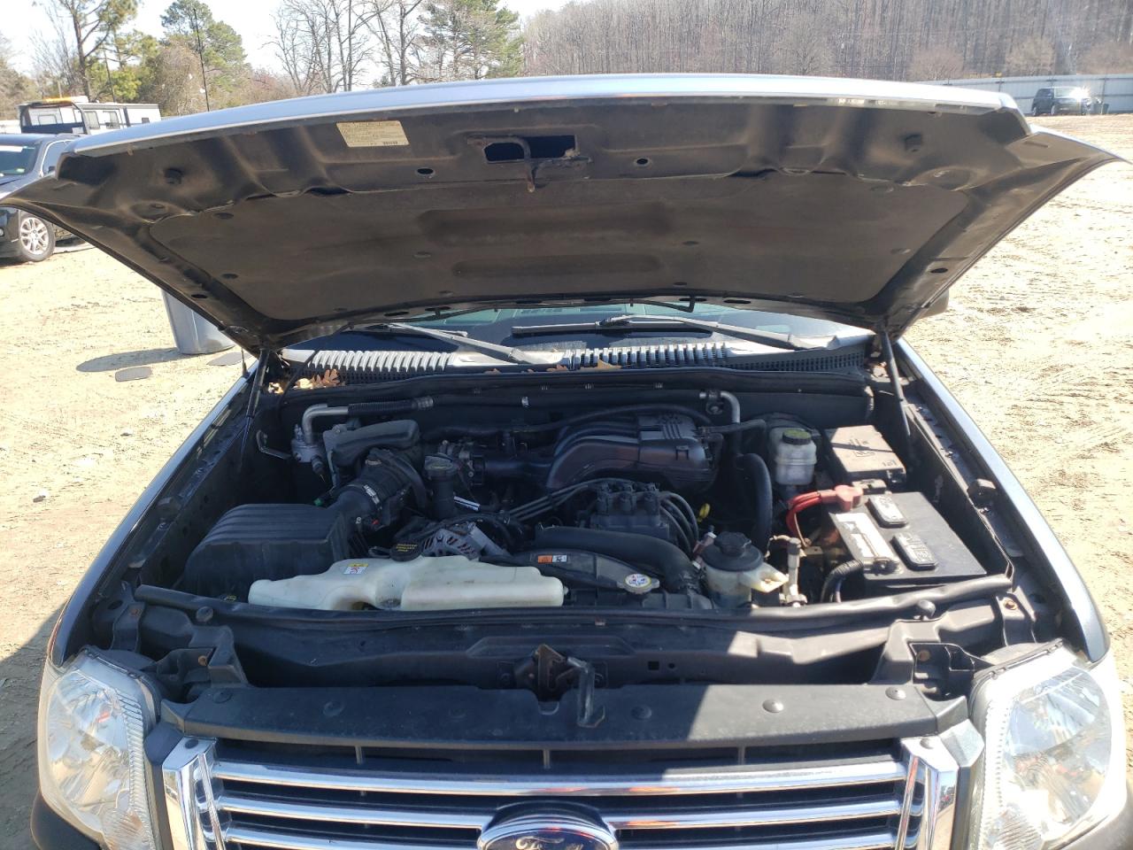 Photo 7 from auction – 2010 FORD EXPLORER X with VIN 1FMEU7DE3AUB01967