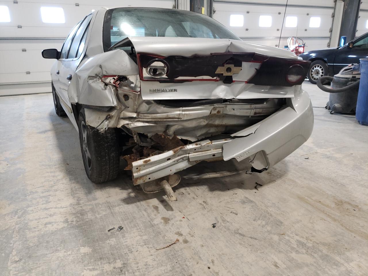 Photo 9 from auction – 2005 CHEVROLET CAVALIER with VIN 1G1JC52F957186395