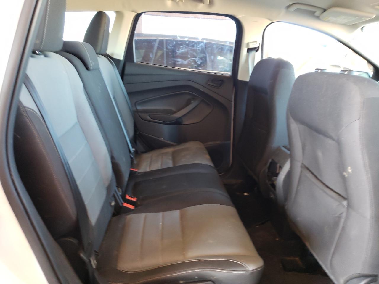 Photo 6 from auction – 2018 FORD ESCAPE S with VIN 1FMCU0F7XJUD06196