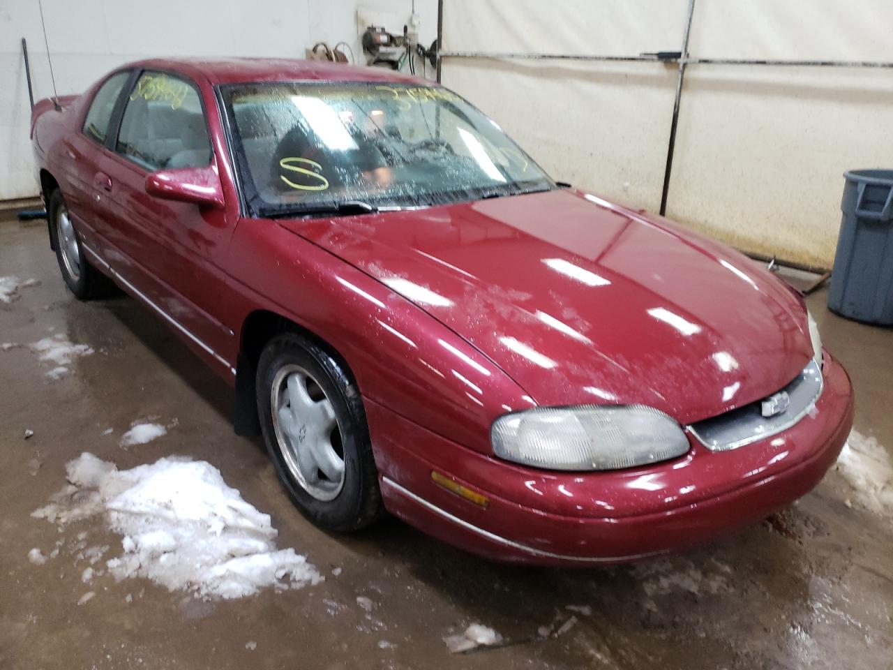 CHEVROLET MONTE CARL 1995 with VIN 2G1WW12M4S9236392 - Photo from auction