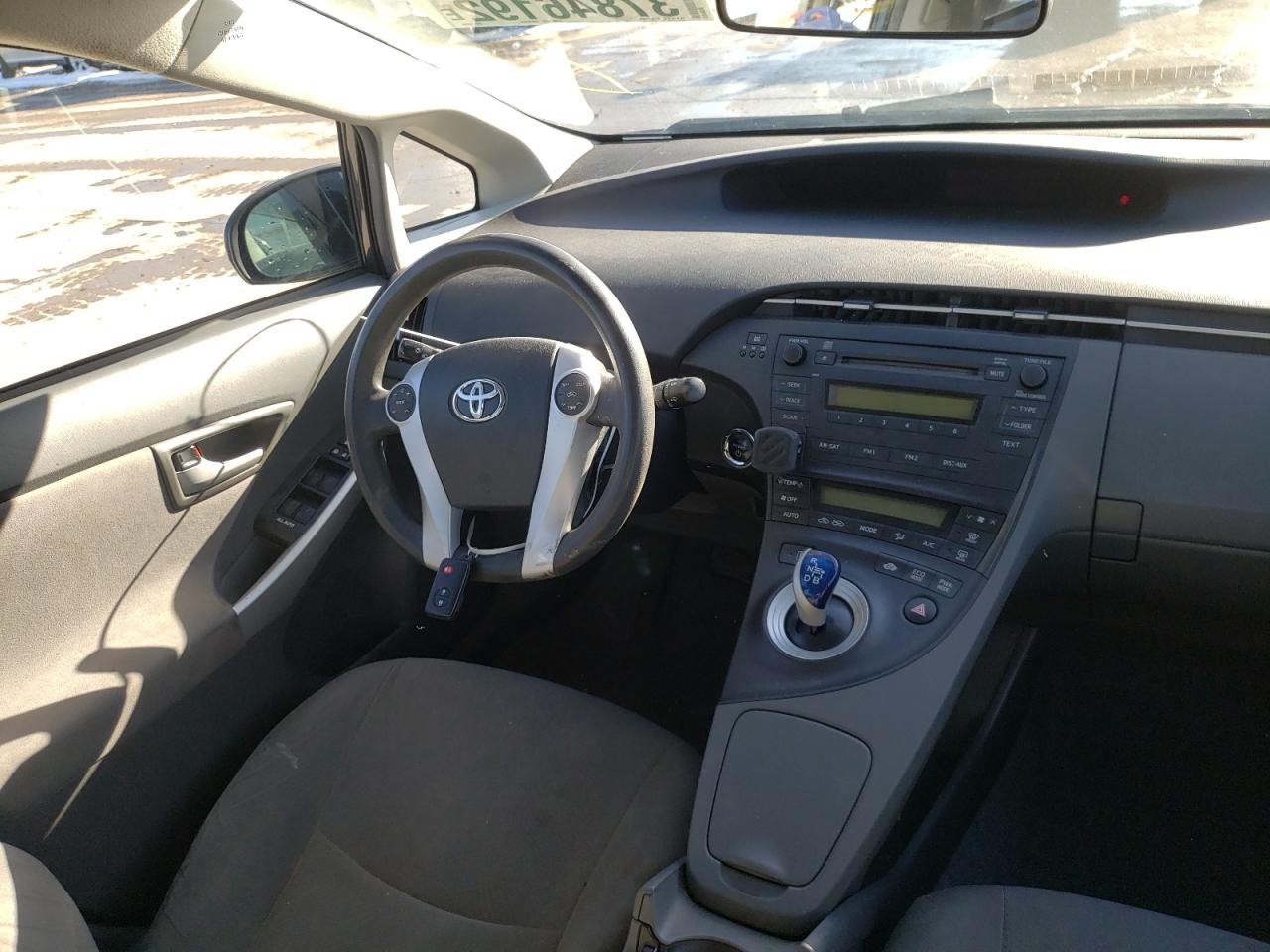 Photo 9 from auction – 2010 TOYOTA PRIUS with VIN JTDKN3DU8A5188988