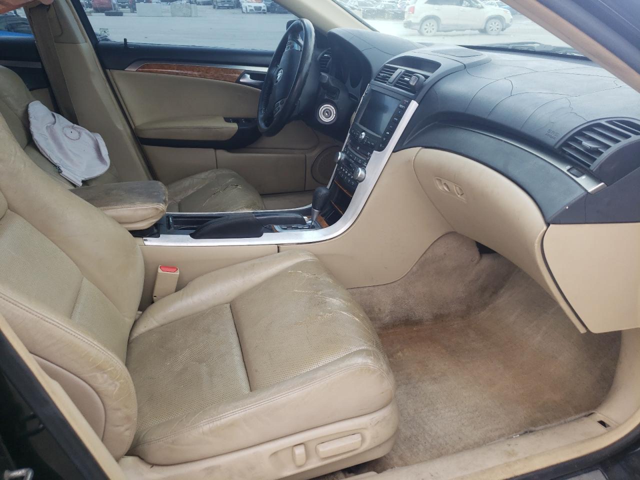 Photo 5 from auction – 2004 ACURA TL with VIN 19UUA66244A059628
