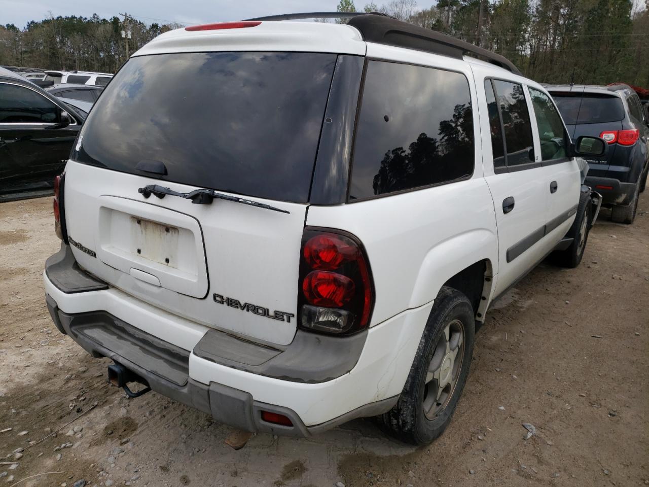 Photo 4 from auction – 2004 CHEVROLET TRAILBLAZE with VIN 1GNES16S346230253