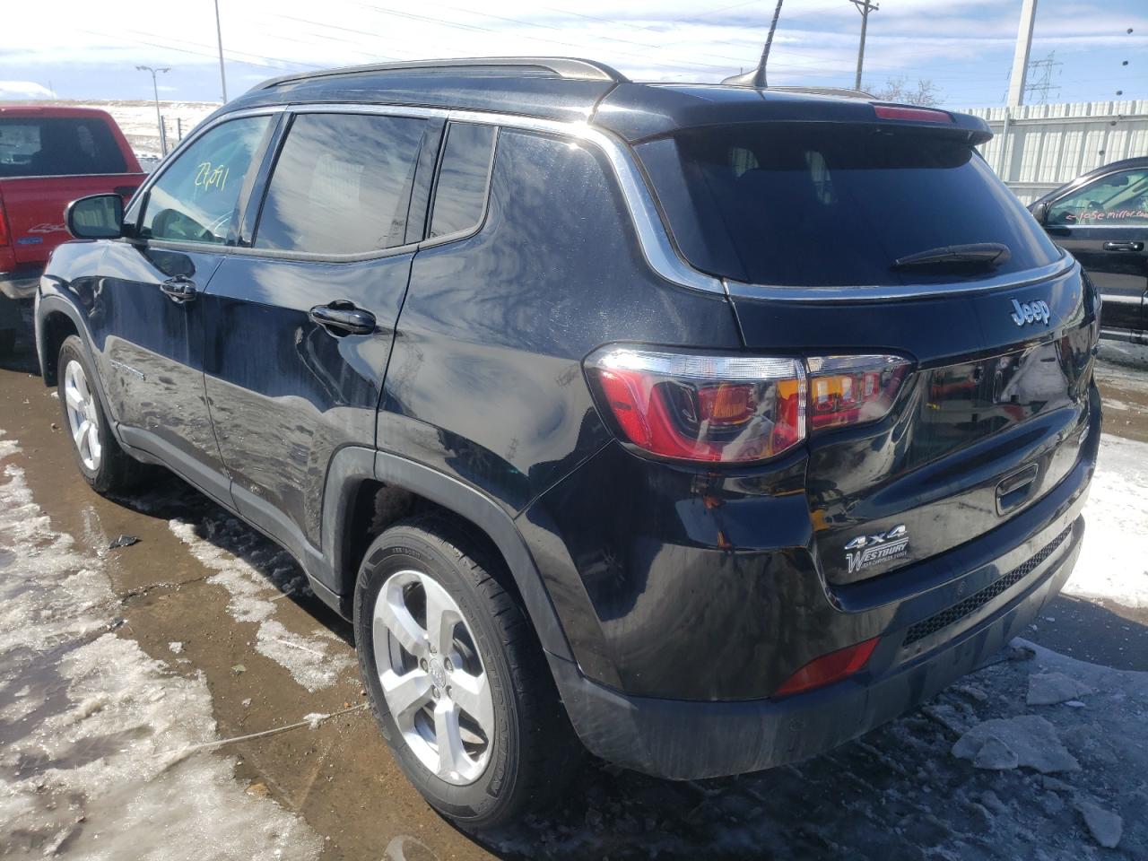 Foto 3 de la subasta – 2018 JEEP COMPASS LA con VIN 3C4NJDBB1JT313944