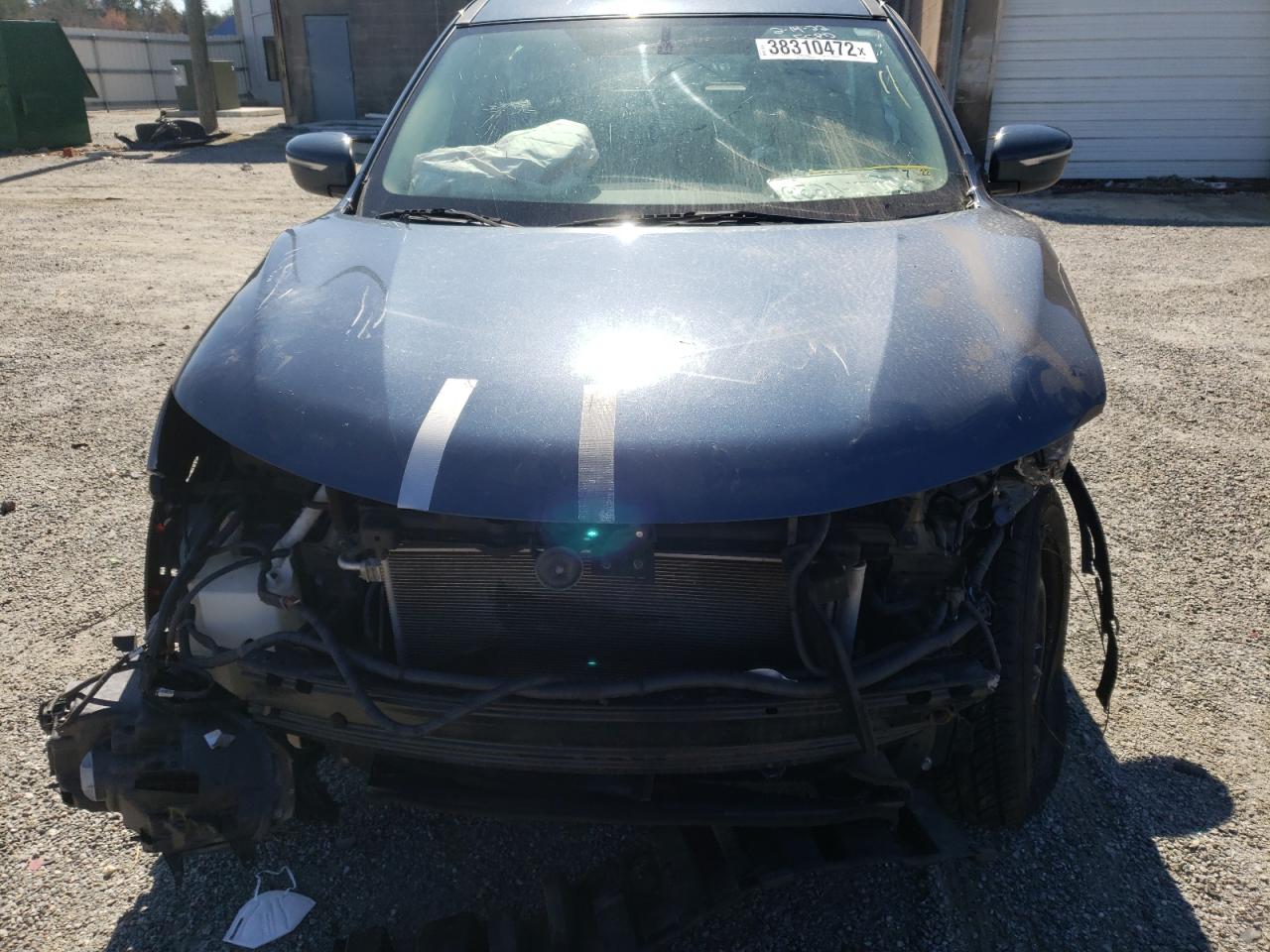 Photo 9 from auction – 2015 NISSAN ROGUE S with VIN 5N1AT2MK2FC771839