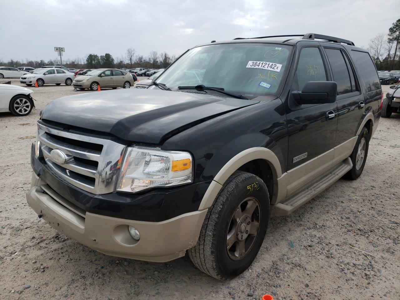 Photo 2 from auction – 2007 FORD EXPEDITION with VIN 1FMFU17507LA18945