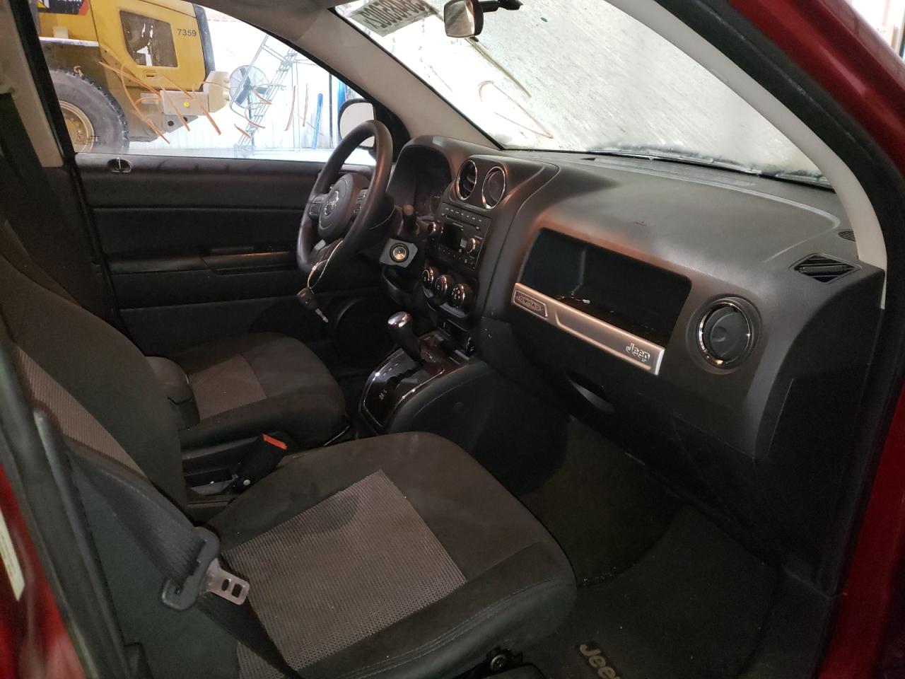 Photo 5 from auction – 2014 JEEP COMPASS SP with VIN 1C4NJCBA4ED844777