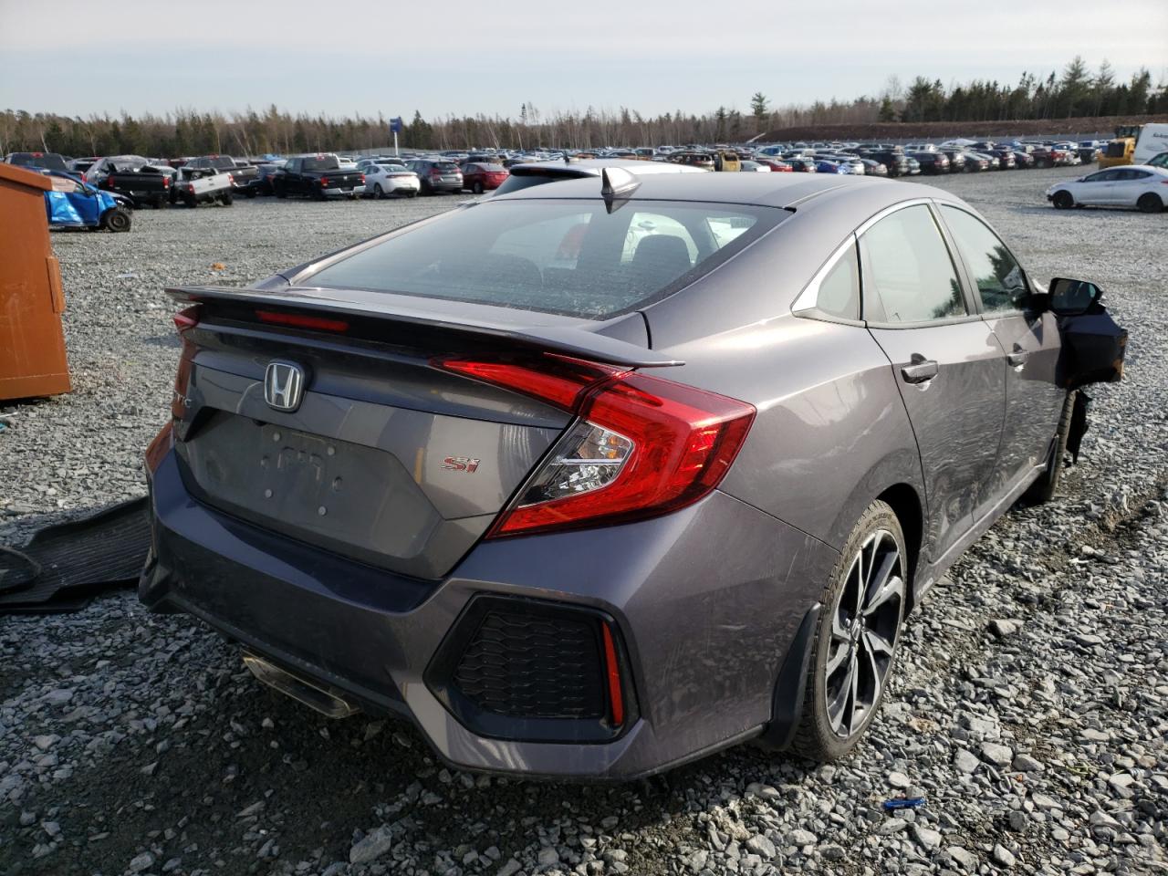 Photo 4 from auction – 2018 HONDA CIVIC SI with VIN 2HGFC1E53JH200686