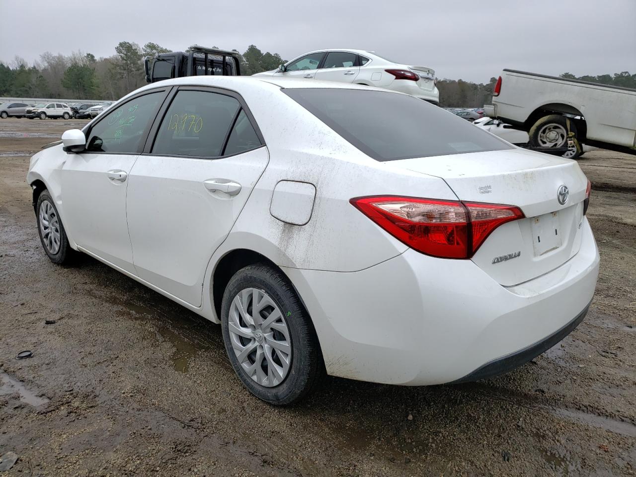 Photo 3 from auction – 2018 TOYOTA COROLLA L with VIN 5YFBURHE2JP764635