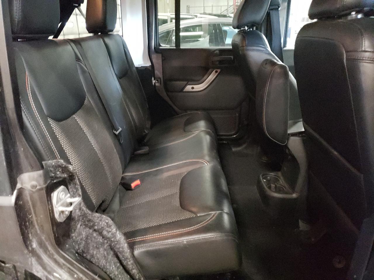 Photo 6 from auction – 2016 JEEP WRANGLER U with VIN 1C4BJWEGXGL319073