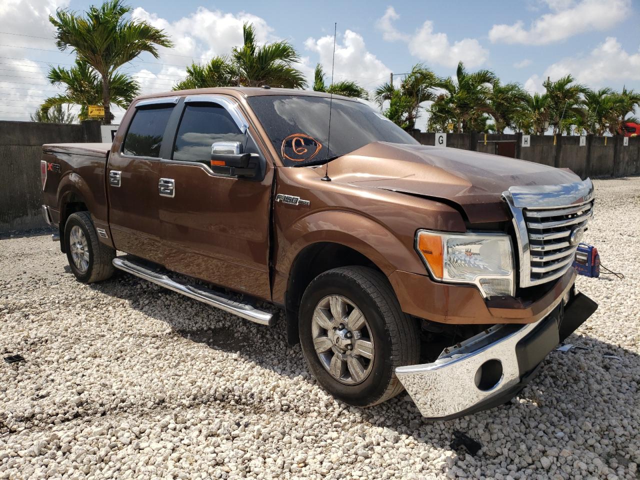 FORD F150 SUPER 2011 with VIN 1FTEW1CMXBKD50185 - Photo from auction
