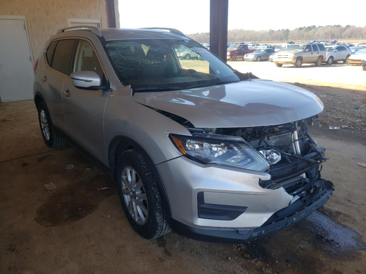 NISSAN ROGUE S 2017 with VIN KNMAT2MT9HP540090 - Photo from auction
