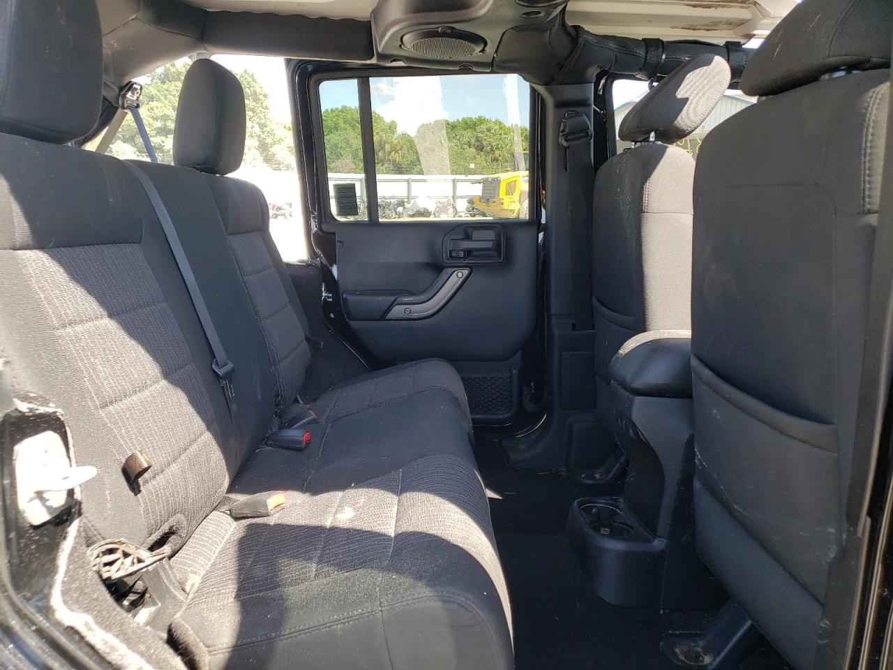Photo 6 from auction – 2012 JEEP WRANGLER U with VIN 1C4BJWDGXCL188125