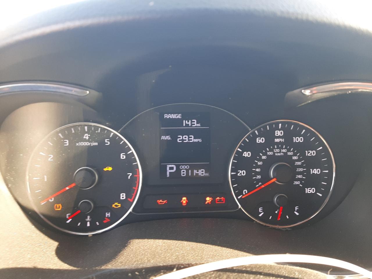 Photo 8 from auction – 2016 KIA FORTE LX with VIN KNAFK4A60G5525598
