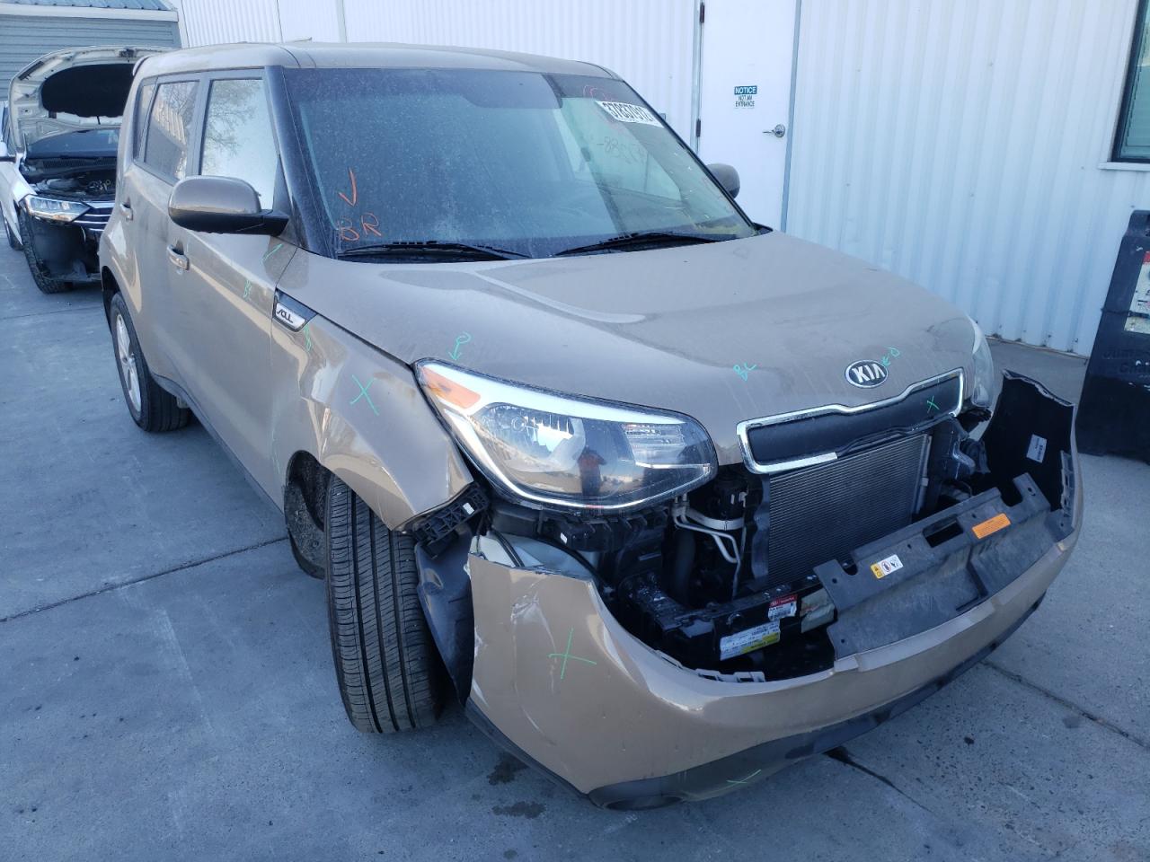 KIA SOUL 2016 with VIN KNDJN2A20G7258022 - Photo from auction