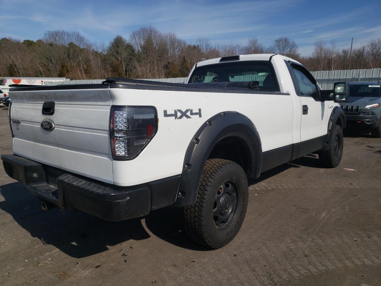 Photo 4 from auction – 2010 FORD F150 with VIN 1FTMF1EW2AKC19776