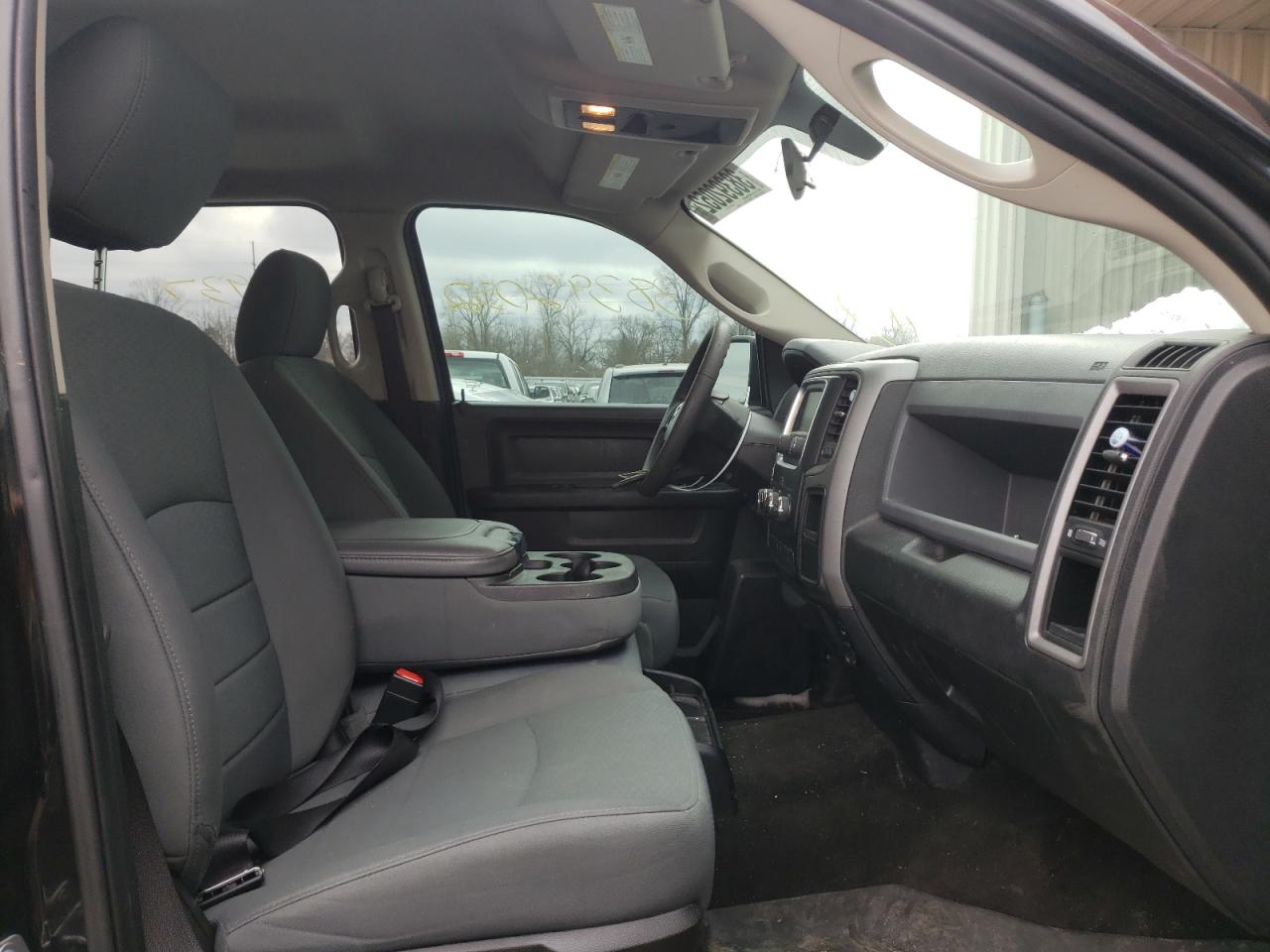Photo 5 from auction – 2018 RAM 1500 ST with VIN 1C6RR7KT9JS148349