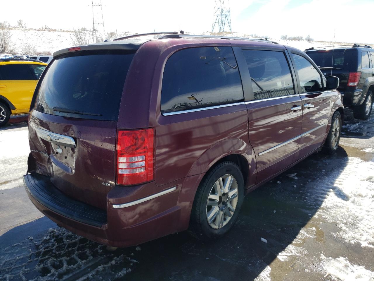 Photo 4 from auction – 2008 CHRYSLER TOWN & COU with VIN 2A8HR64X58R689191