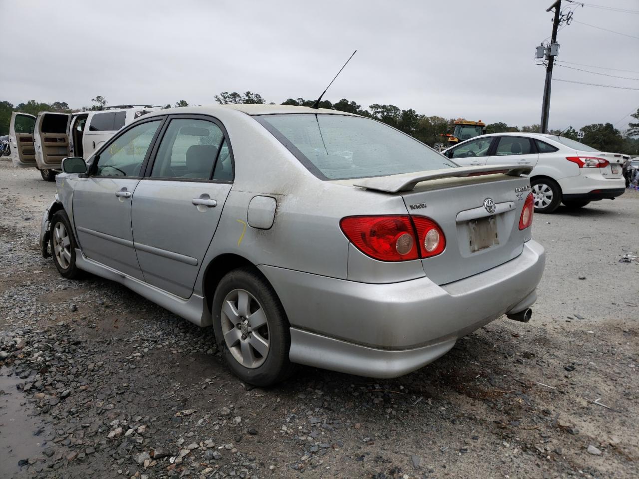 Photo 3 from auction – 2007 TOYOTA COROLLA CE with VIN 1NXBR32E57Z898019