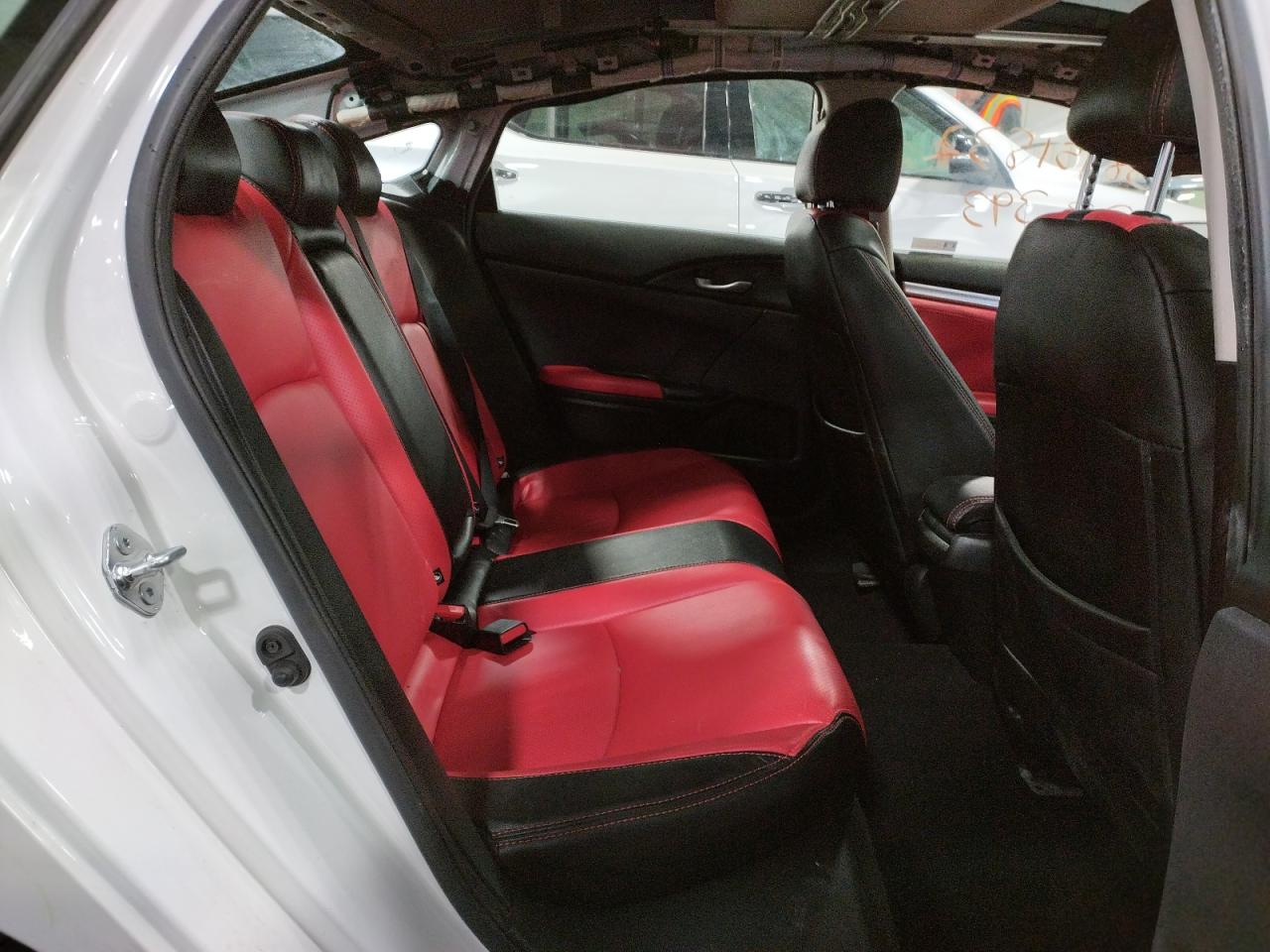 Photo 6 from auction – 2018 HONDA CIVIC EX with VIN JHMFC1F39JX030811