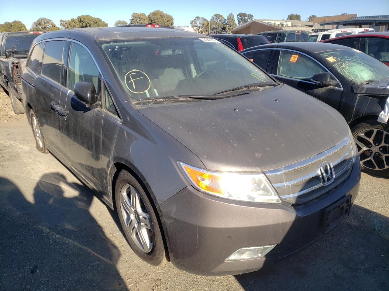 HONDA ODYSSEY TO 2013 with VIN 5FNRL5H97DB072495 - Photo from auction