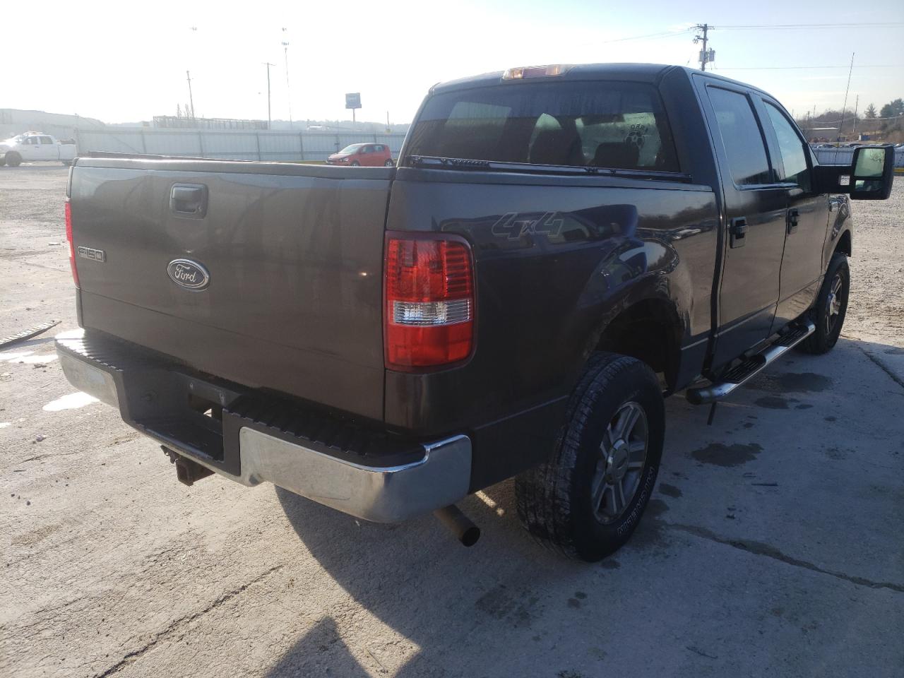 Photo 4 from auction – 2005 FORD F150 SUPER with VIN 1FTPW14565KE37991