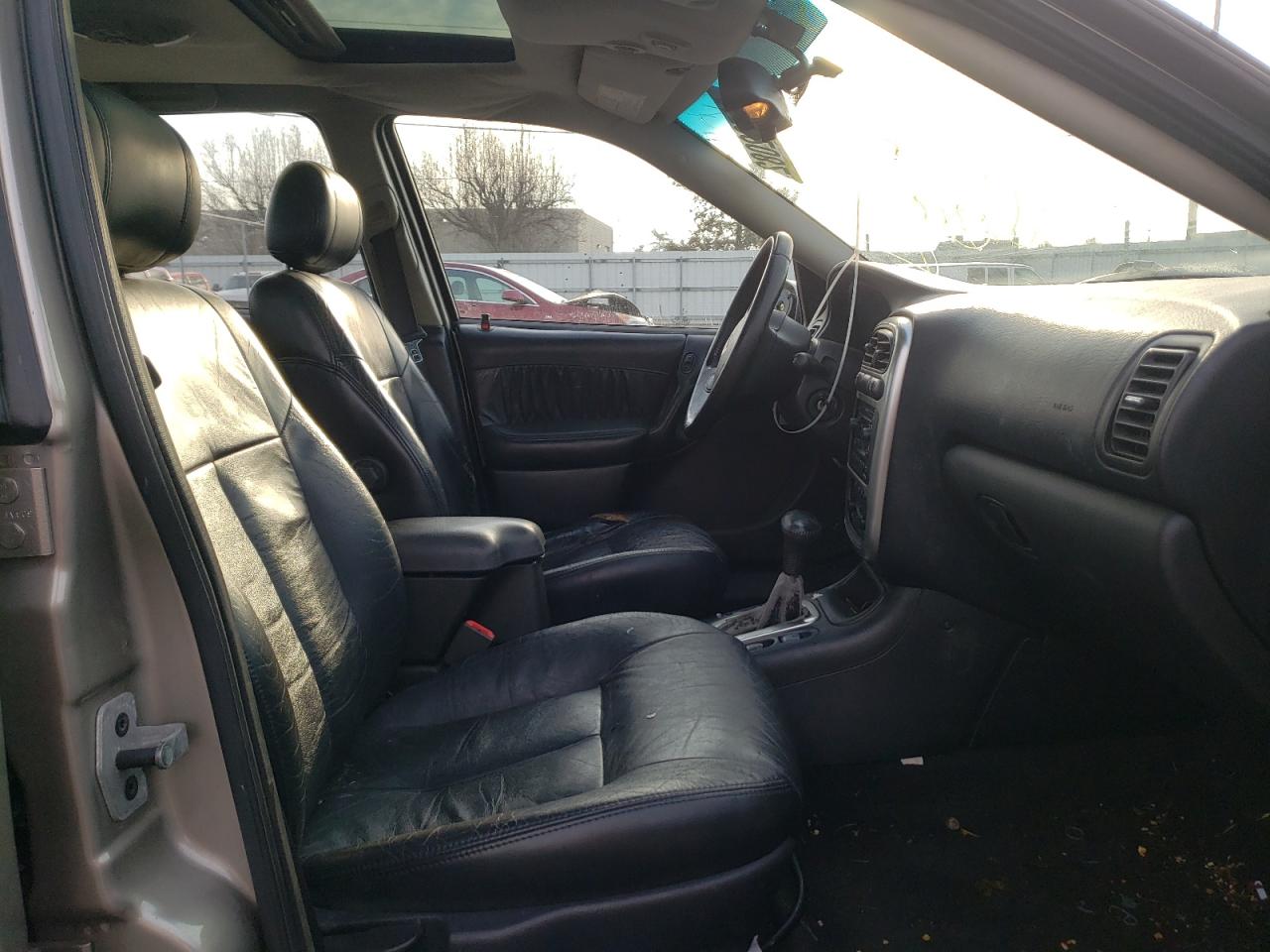 Photo 5 from auction – 2003 SATURN L300 with VIN 1G8JW54RX3Y554042