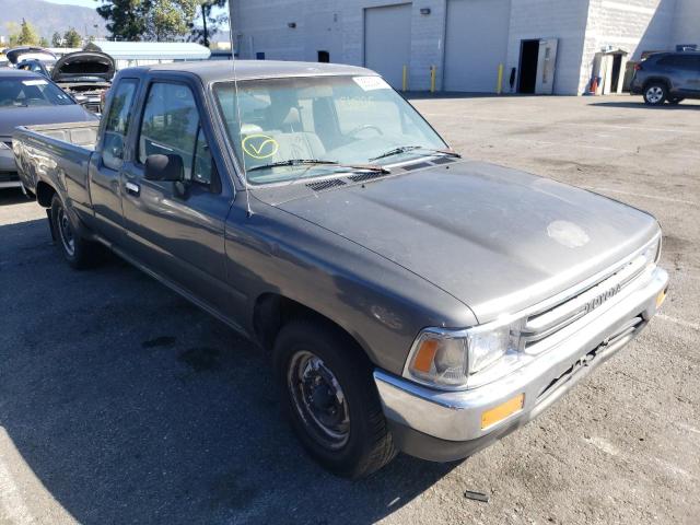 TOYOTA PICKUP 1/2 1989 with VIN JT4RN93P4K0002665 - Photo from auction